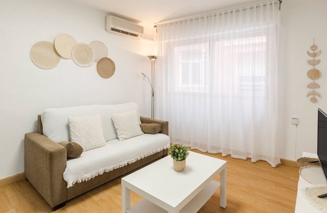Apartment "Piso Acogedor Centro De Murcia" in the Center with Wi-Fi & Air Conditioning