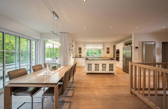 Apartment 'Ronacher' with Mountain View, Private Terrace and Wi-Fi