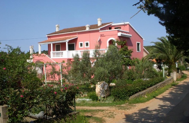 Apartments by the sea Susica, Ugljan - 841