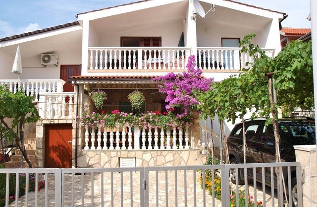 Ferienwohnung Privlaka Für Personen