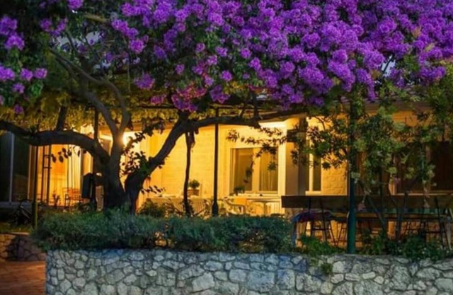 Apartments Galić - 2 Bedroom with Lake view