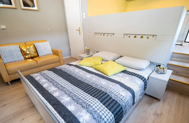 Apartments Stankovo - Studio Golden Rose