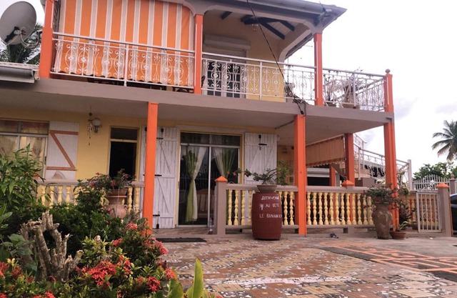 Appartement Moderne à Capesterre de Marie Galante avec Balcon