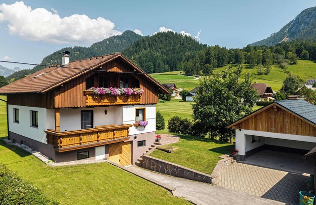 Apt Röthelsteinblick | Kitchen | Balcony | Parking