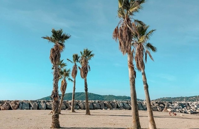 Architect villa p/south 140 m2, private swimming pool