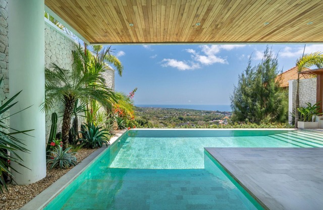 Architect Villa, 180° View Over Bingin Beach