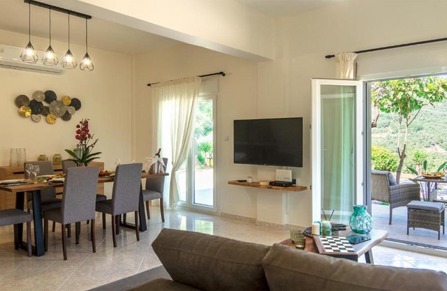 Archontissa Kakodiki - Paleochora