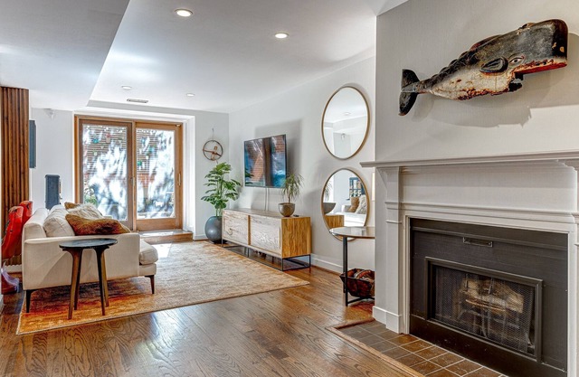 Artistic Garden Unit in Charming Old Town Neighborhood by RedAwning