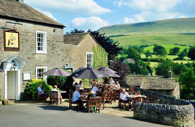 Assheton Arms