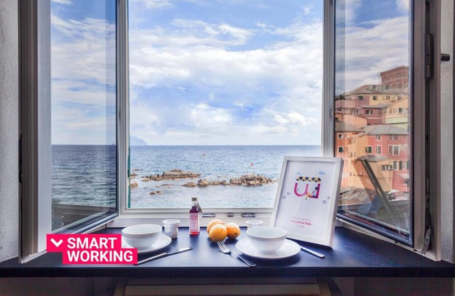 Aurora 20 a Boccadasse by Wonderful Italy