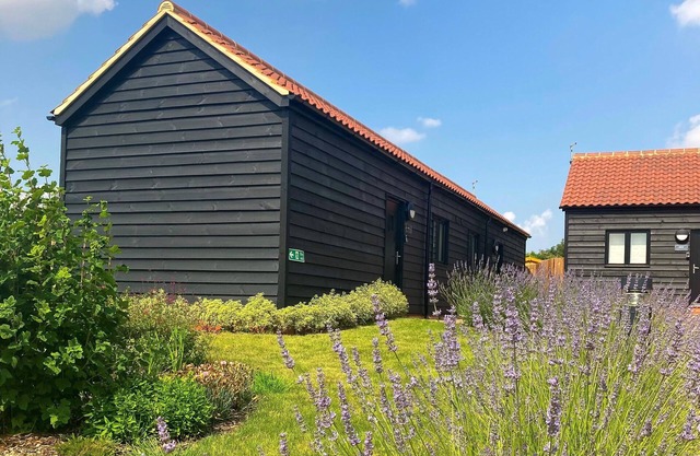 Barn with panoramic countryside view