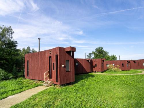 Bayleaf Forest Retreat