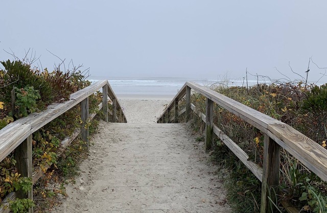 Beach lovers delight! Inground Heated Pool. Walk to beaches and town.