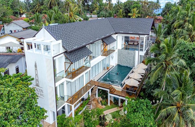 Beacon By The Bay Villas & Suites By The Clarks