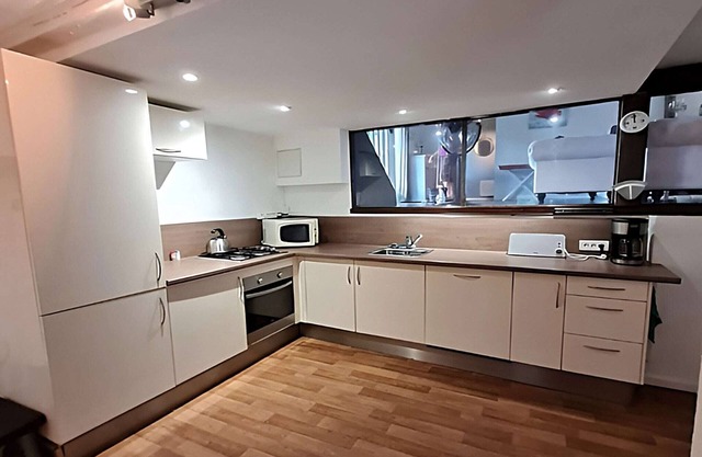 Beautiful holiday home with lake 15min by bike