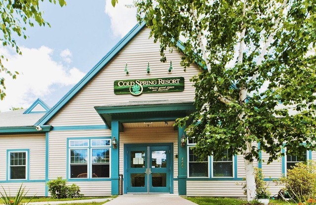 Beautiful 1 bedroom unit at resort, sleeps 5