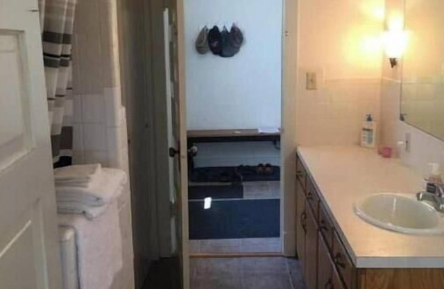 -Beautiful 4.5 BR/4 Ba home with 2 car garage