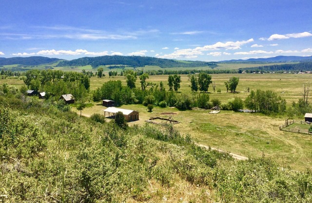 Beautiful 5 cabin facility perfect for large groups!