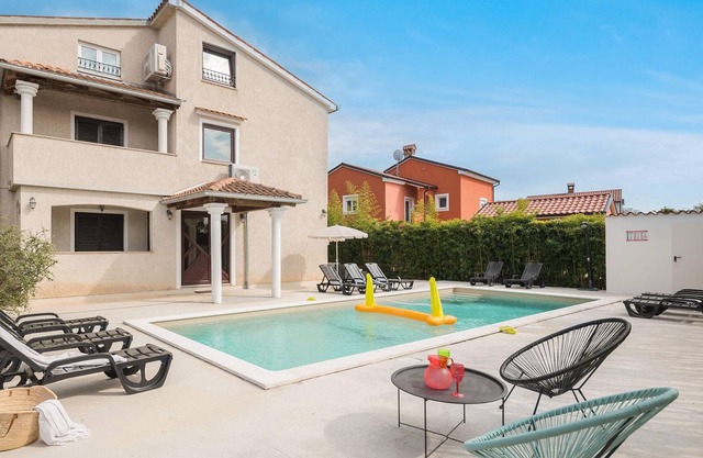 Beautiful and modern furnished vacation home near Porec in Istria.