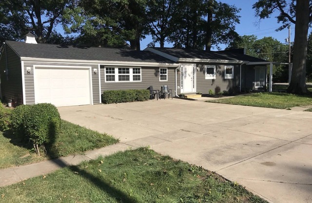 Beautiful Avon Lake West cleveland