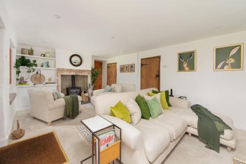 Beautiful Cottage nr Mendip Hills Private Parking