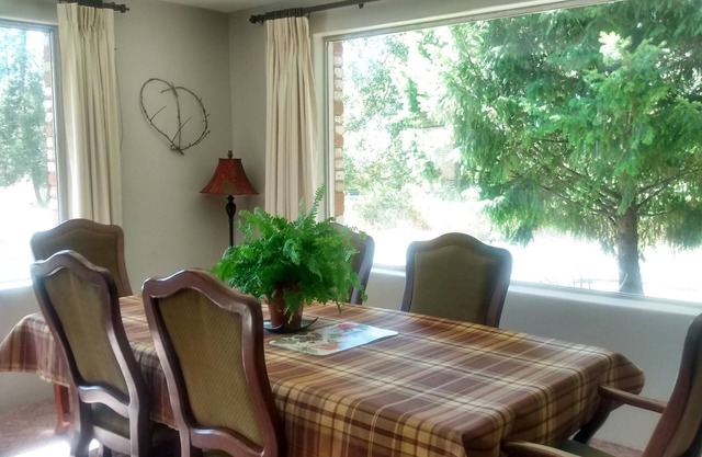 Beautiful Fairway Apartments