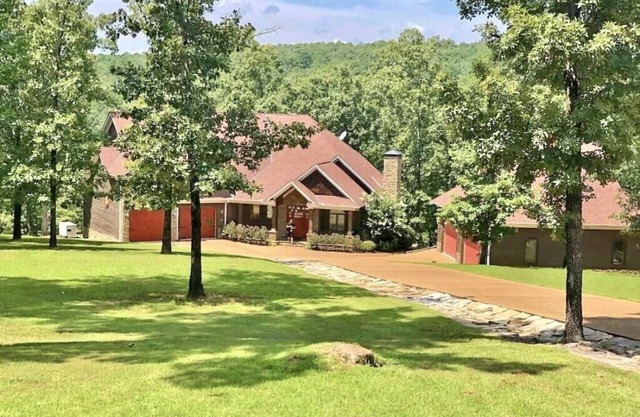 Beautiful Lakefront Home