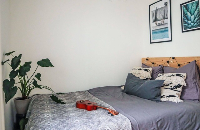 Beautiful private villa for 2 people with TV, terrace and pets allowed