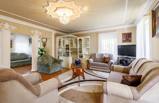 Beautiful private villa for 11 people with A/C, WIFI, TV and patio