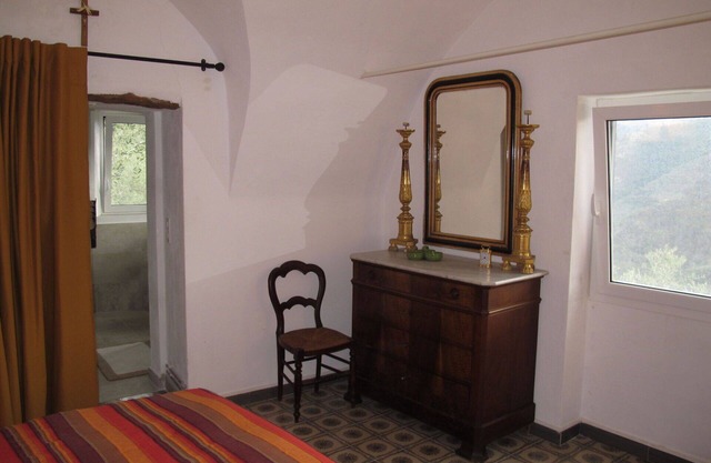 Beautiful private villa for 2 people with WIFI, patio and pets allowed
