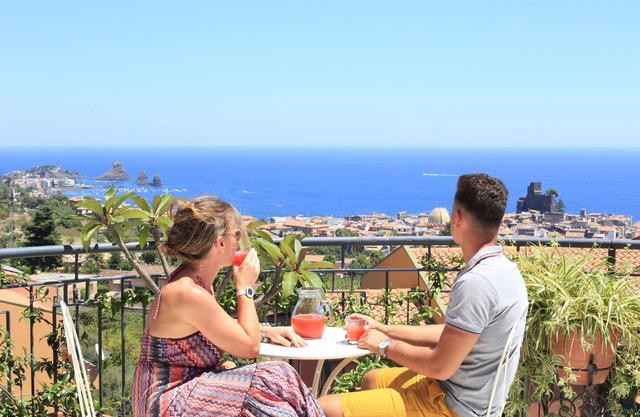 Best way from Catania to get Sicily by car - Eastern Sicily by car