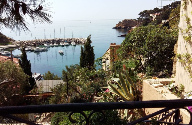 between SKY, SEA and HILLS