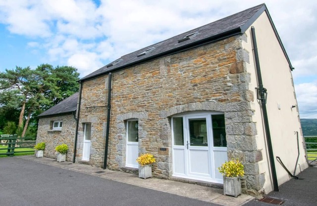 Beudy Tawe in Pontardawe