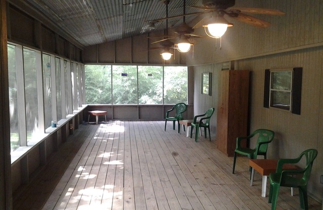 Big Fish Cabins - Cabin #2