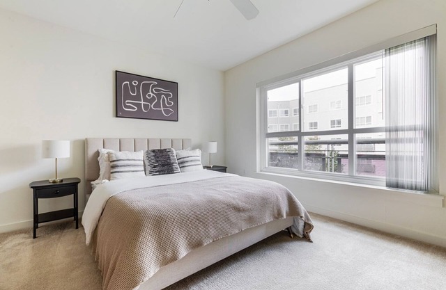 Blueground | Bellevue, AC, gym & bbq, nr park