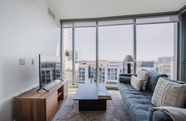 Blueground | Rincon Hill, pool, nr Embarcadero