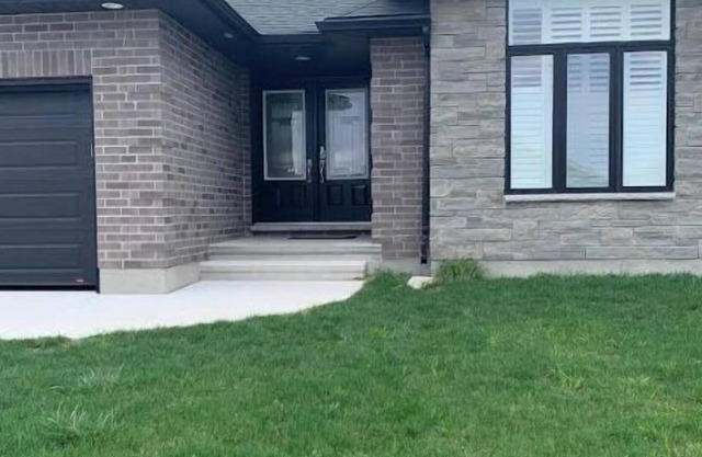 Bluepoint Holiday Home