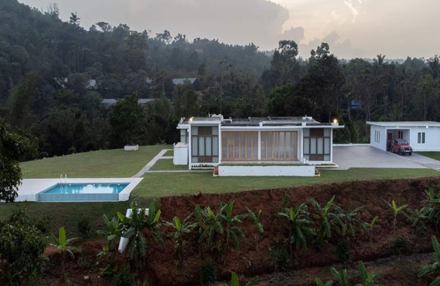 BluSalz Collection Papillon Hill Idukki