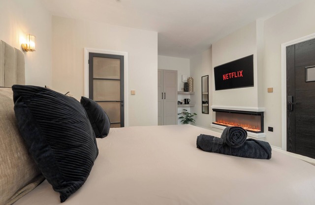 Bold St | Fireplace | 1 Min to Liverpool Central Station