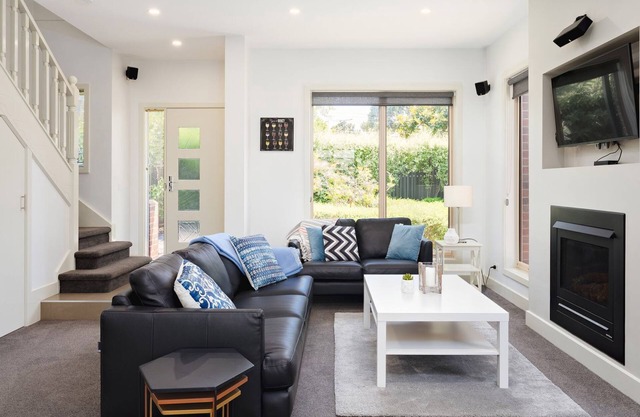 BOUTIQUE STAYS - Mentone Abode