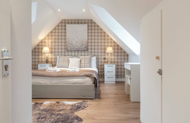 Bright&Spacious 3BD in Centre of Bourton