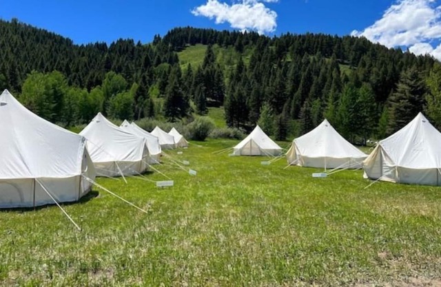 Brimfield Massachusetts Meadows Glamping at show 4