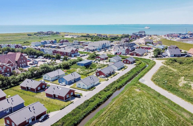 Bude 6 directly on the dike in Dagebüll for 2 persons with water view