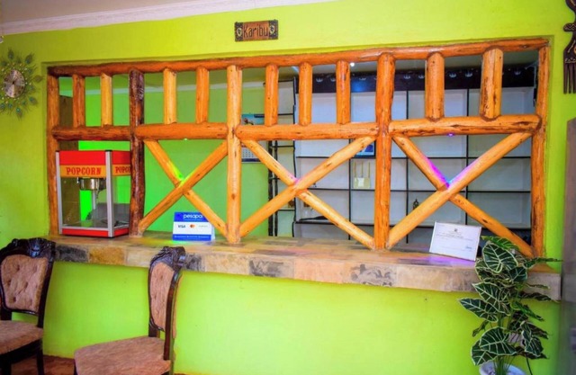 Bustani luxury 2