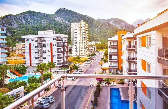 C-7. 2 BDR for 6 people, free WiFi