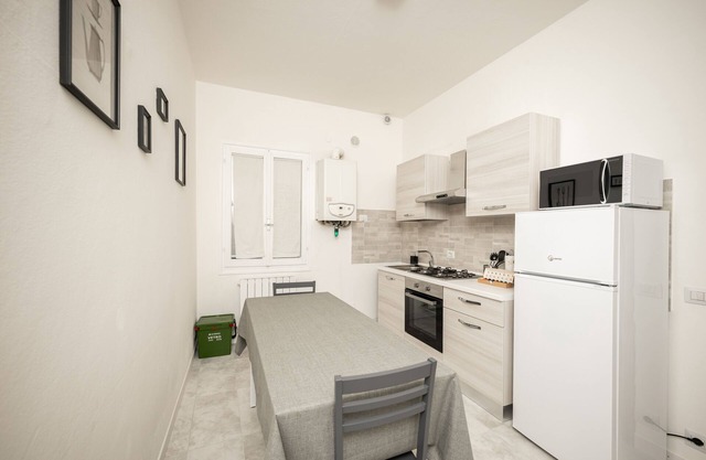 Ca' Pico Netflix, Wi-fi & Parking, Mirandola, IT