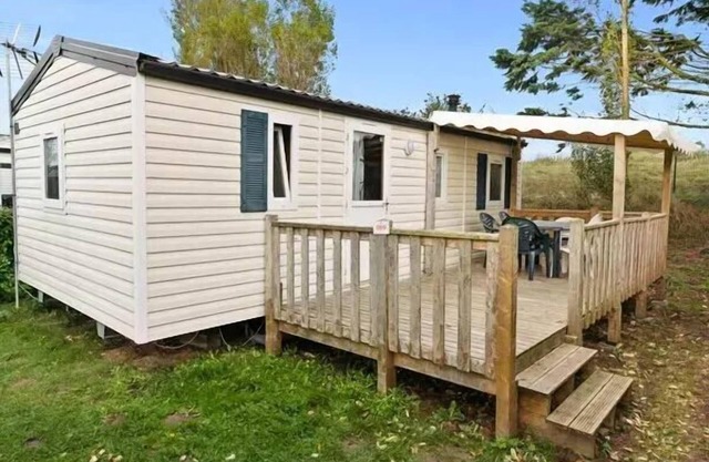 Campsite Le Crin Blanc * - Mobile Home Classic 4 Rooms 6 People Air Conditioned