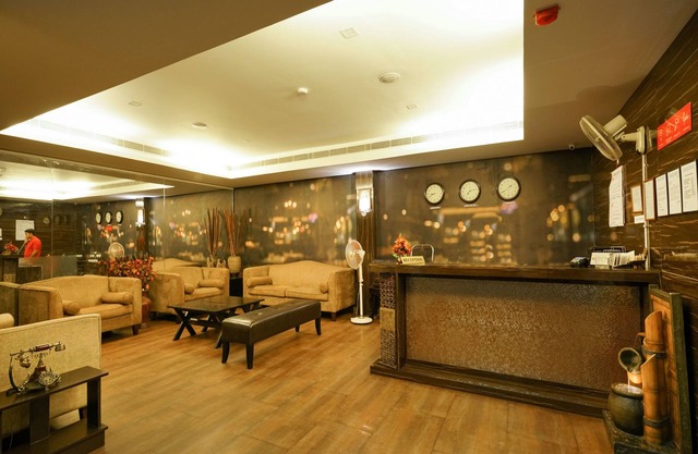 Capital O 15754 Mookkannoor Tourist Home