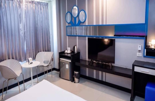 Capital O 75514 Vasidtee City Hotel