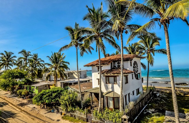 Casa Baronesa Waterfront Villa